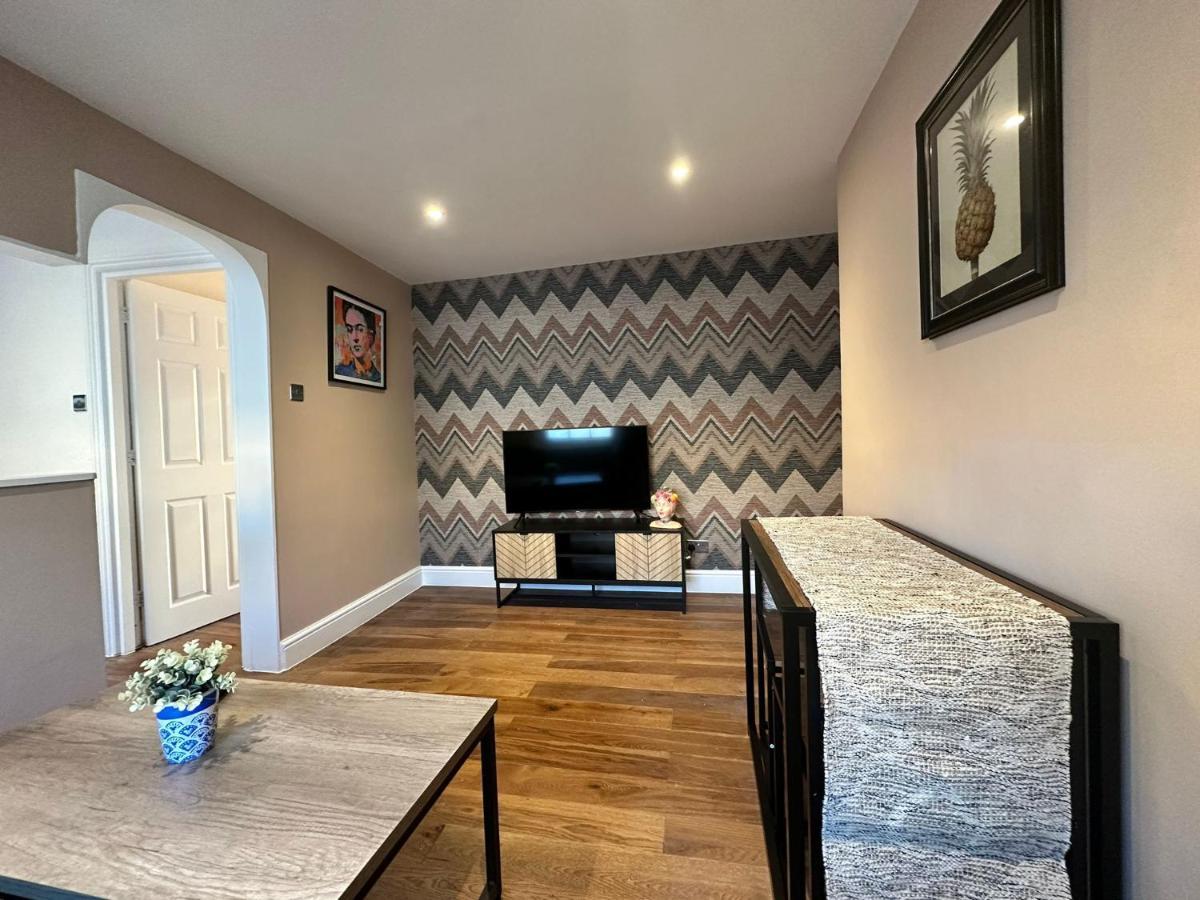 Funky 1 Bedroom Apartment Next To The Sea Brighton Екстериор снимка